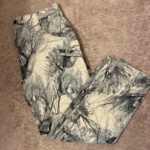 Cabela’s Camouflage Hunting Pants